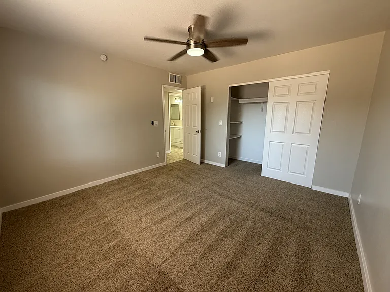 5716 E 23rd St #3 — Photo 17