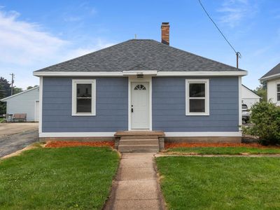 1114 W 6th Ave, Oshkosh, WI, 54902