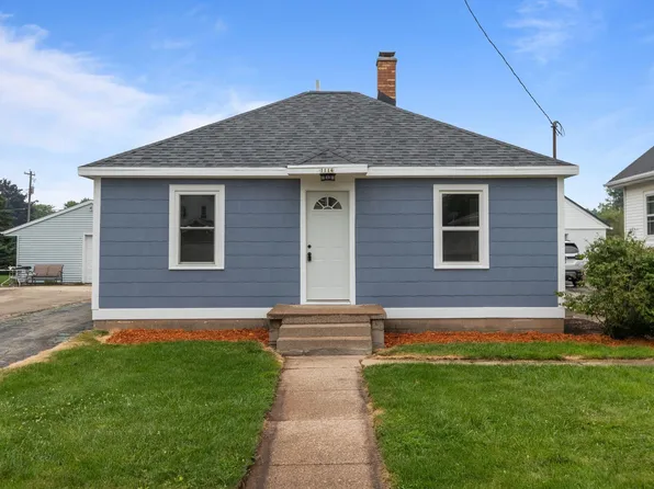 1114 W 6th Ave, Oshkosh, WI 54902