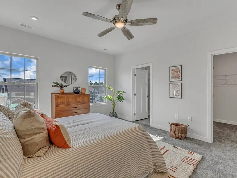 1011 Tannin Dr — Photo 26