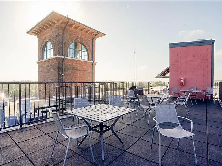 170 Boulevard SE #208E — Photo 17