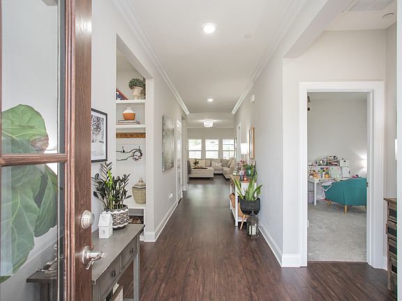 3rd image of 1204 Craigleigh Dr