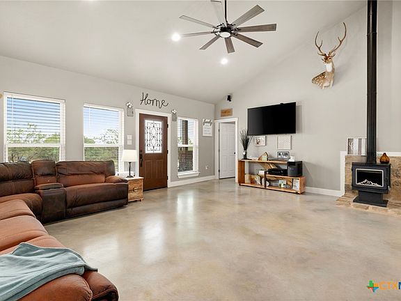 5th image of 472 Flint Rock Ln