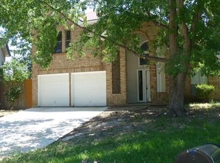 802 Ashmount Ln, Arlington, TX 76017