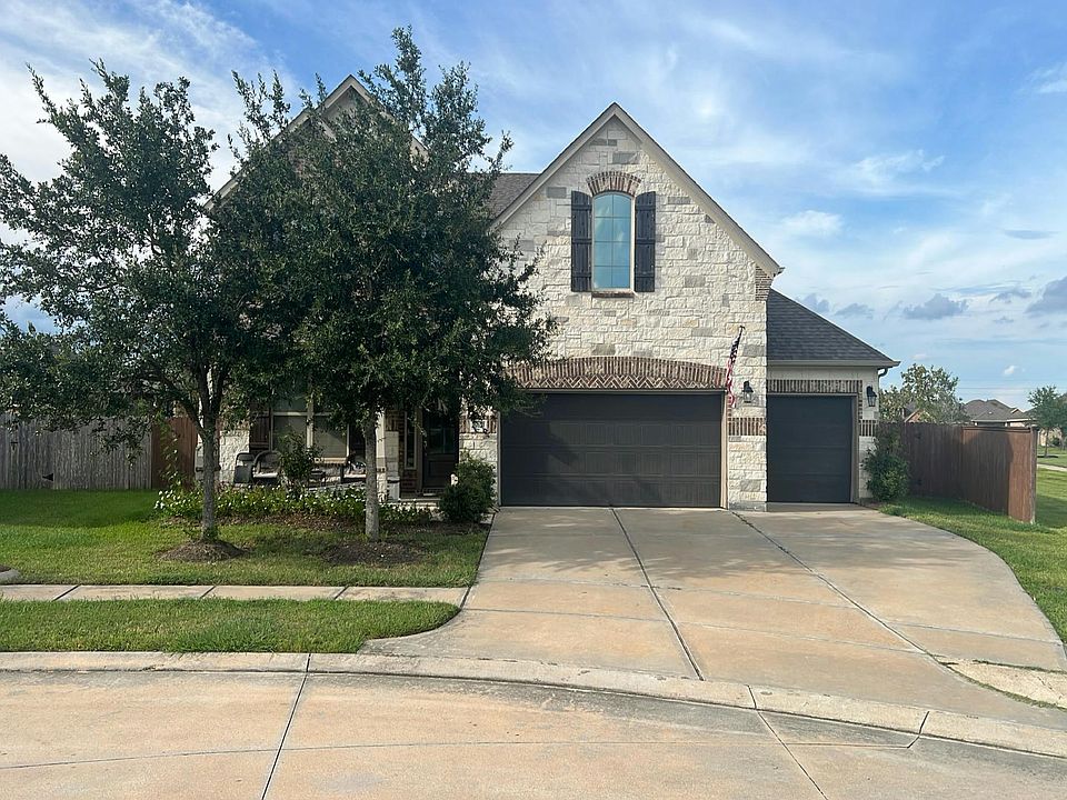 1st image of 19103 Hidden Arbor Dr