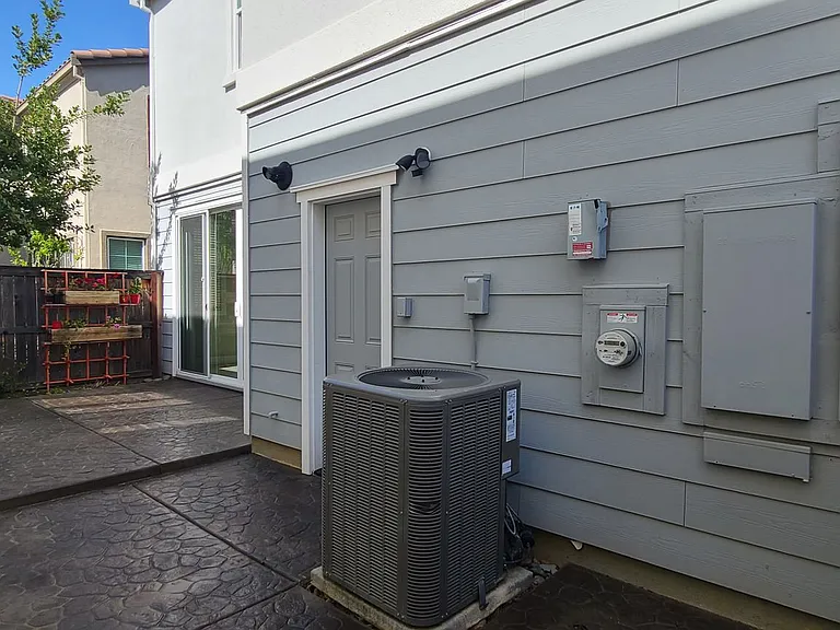 186 Colner Cir — Photo 37
