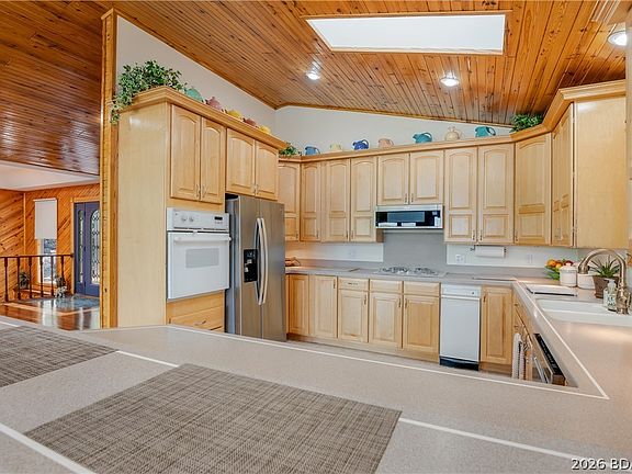 5th image of 169 Triple K Ranch Rd