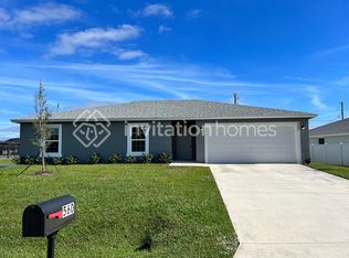 560 SW Nagle Pl, Port Saint Lucie, FL 34953