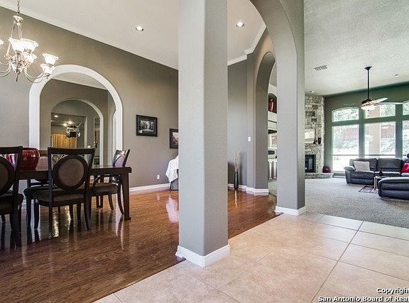 3rd image of 528 Misty Water Ln