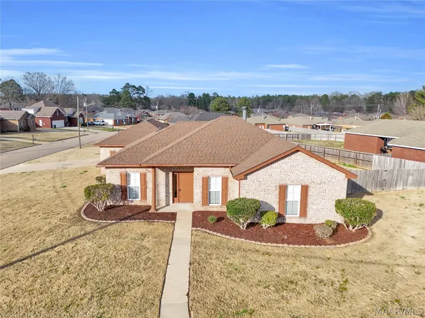 626 Old Camp Ct, Pike Road, AL 36064