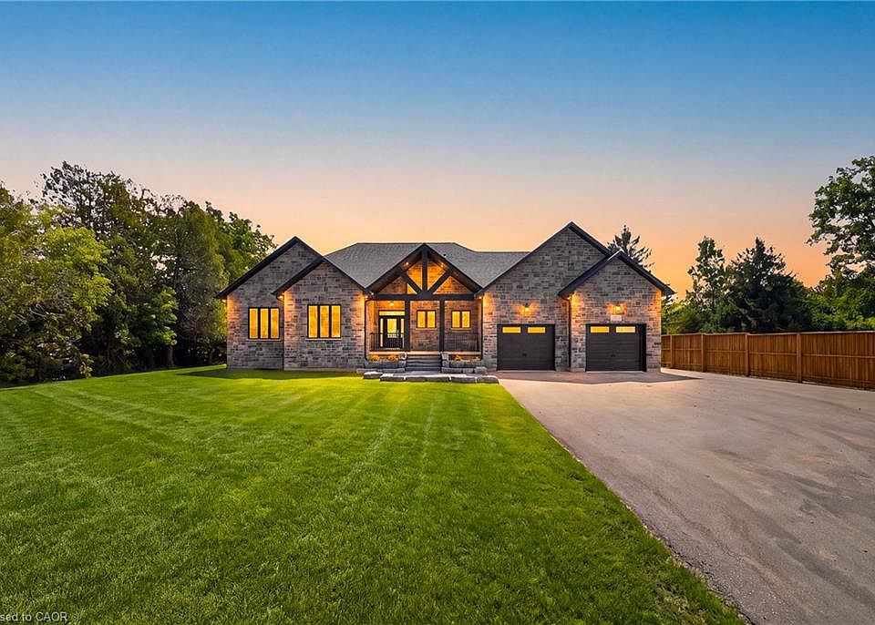 1st image of 75 Robinson Rd