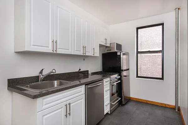 Rented by Compass | media 5