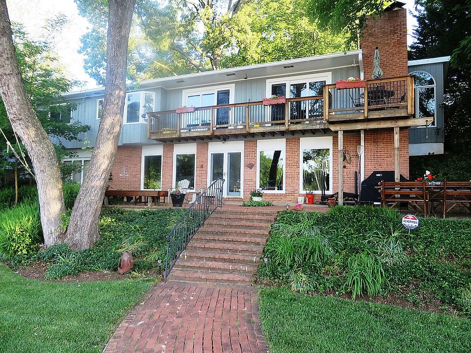 2nd image of 69 McPherson Rd
