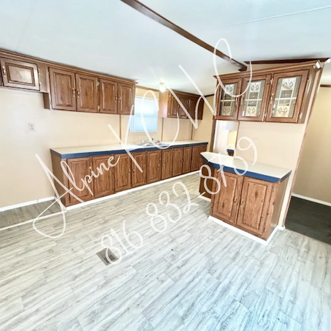 3 bed, 975 sqft, $1,150 — Photo 1