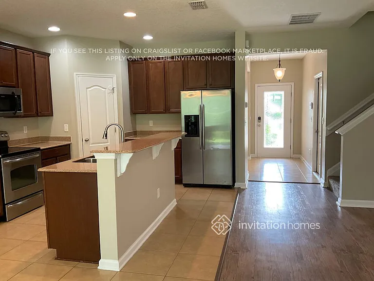 161 Woodfield Ln — Photo 2
