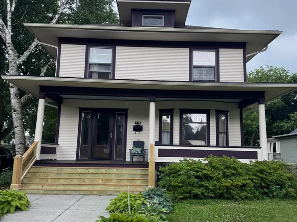119 Garfield Ave, Evansville, WI 53536