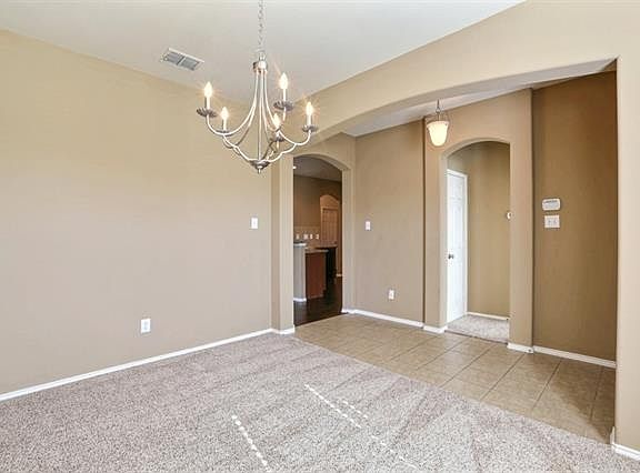4th image of 219 Rockbrook Dr