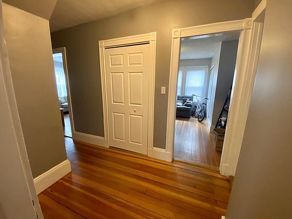 5th image of 63 Essex St