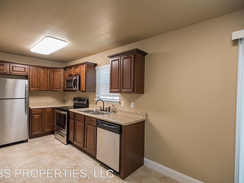 1st image of 2125 E Honeysuckle Ln #6882977