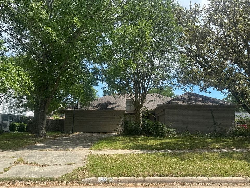 1st image of 1010 Baronridge Dr