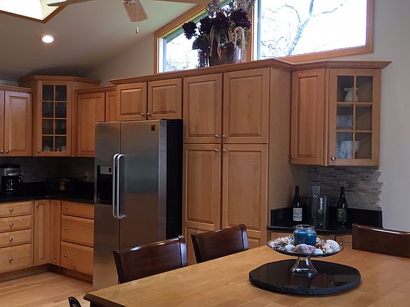 5th image of 7900 Bonny Dr