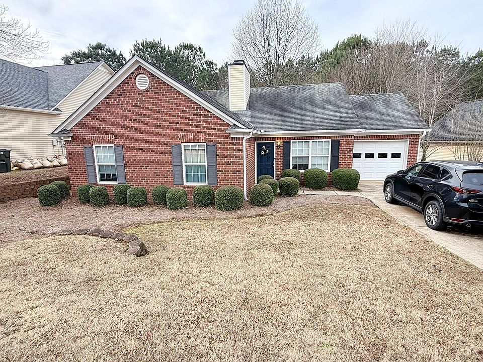 1st image of 185 Tall Pine Ln