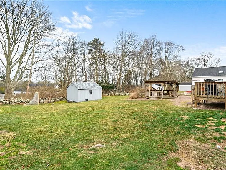 6 Pickering Dr — Photo 26