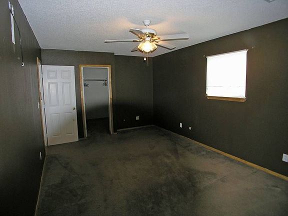 5th image of 707 White St