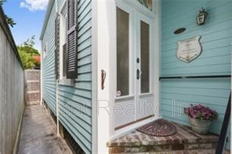 1st image of 1026 Arabella St #1026