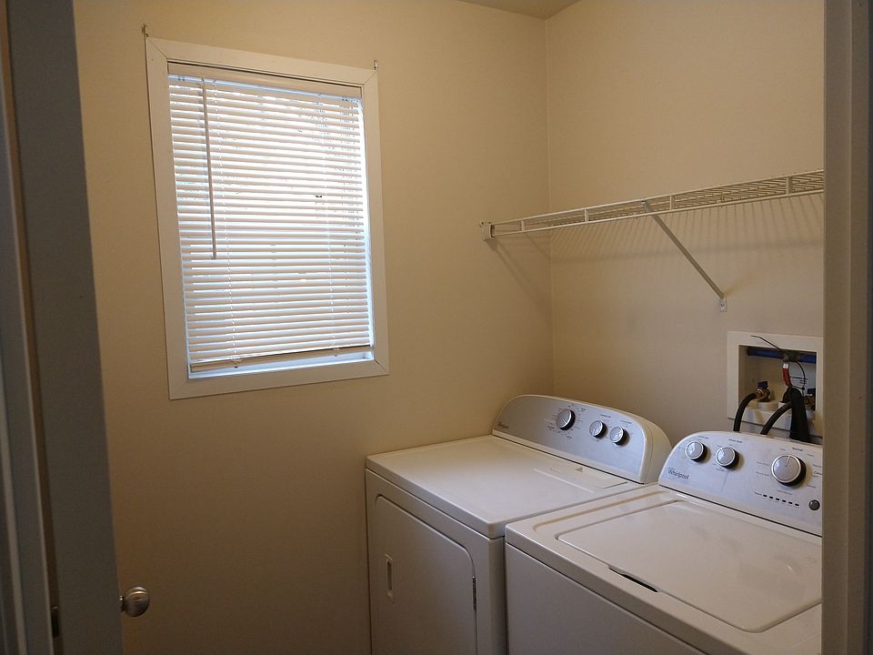 1st image of 171 Monroe Dr #171