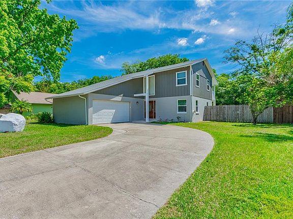 2nd image of 18423 Swan Lake Dr