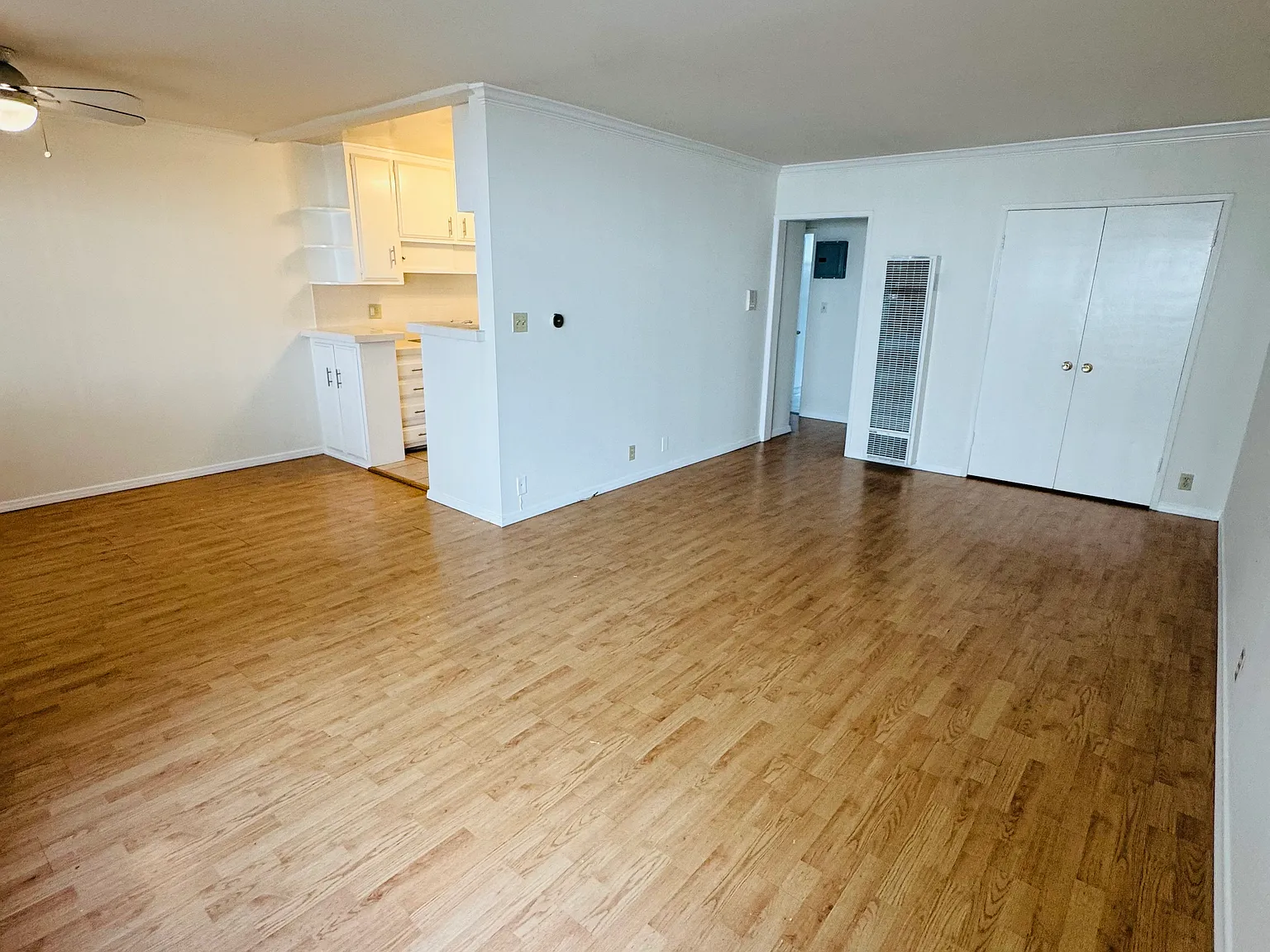 1 bed, 700 sqft, $2,050 — Photo 3