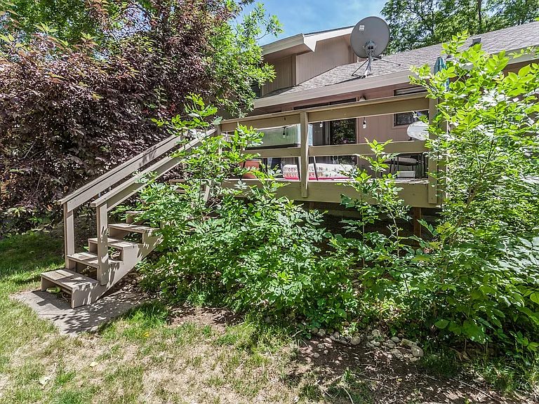2538 Creekwood Dr — Photo 39
