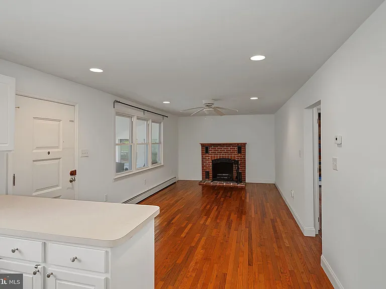 2315 English Creek Ave — Photo 5