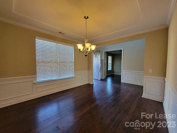 4th image of 11523 Sweet Birch Ln
