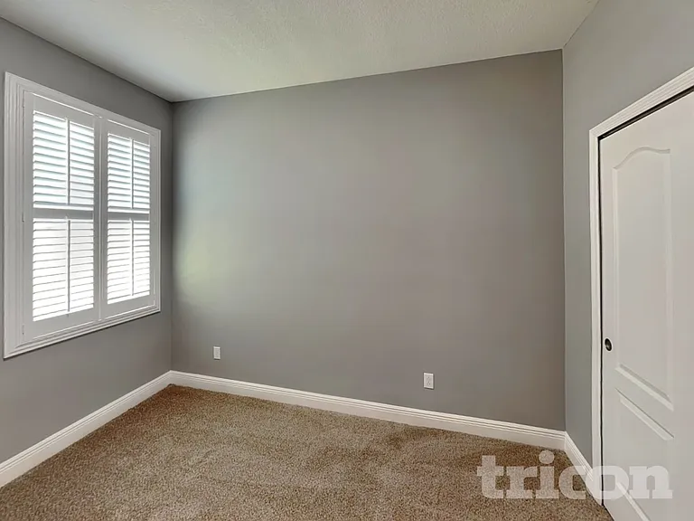 1842 Castleton Dr — Photo 11