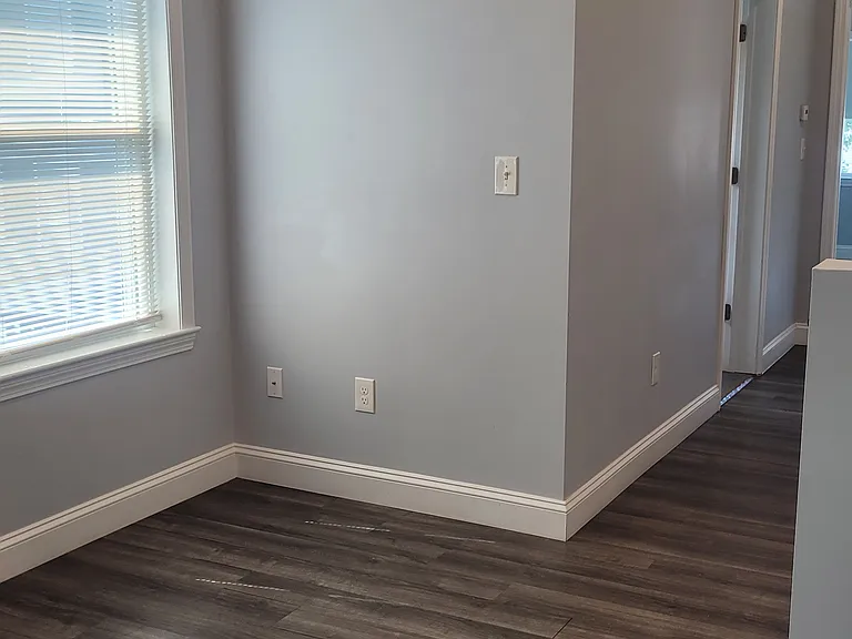 Second floor landing image 3