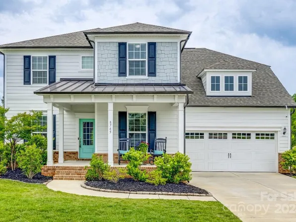 8745 Gladden Hill Ln, Fort Mill, SC 29715