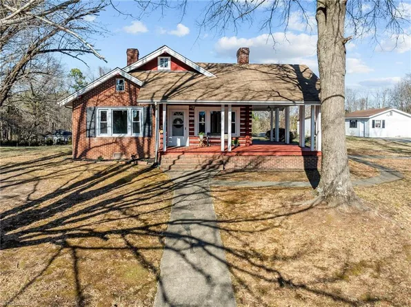 4313 Thomasville Rd, Winston Salem, NC 27107