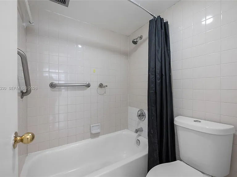 16710 NE 9th Ave #401 — Photo 12