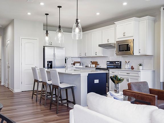 Similar Plan Representation Open-Concept Design