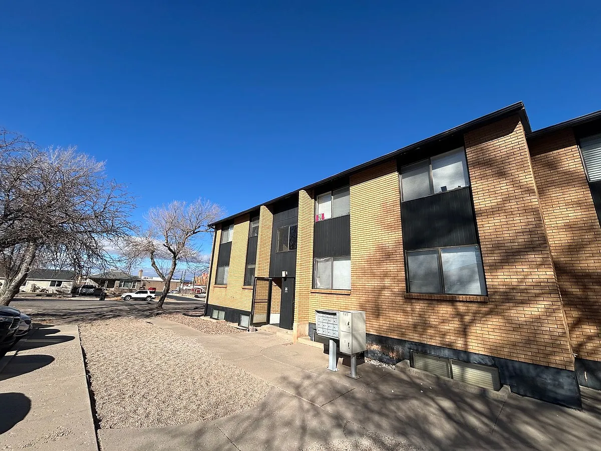 Building Photo - Sunrise Apartments