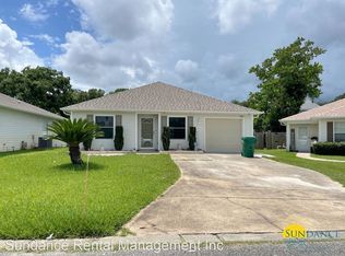 946 John Wayne Cir, Fort Walton Beach, FL 32547