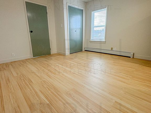 5th image of 219 E Burkitt St #5