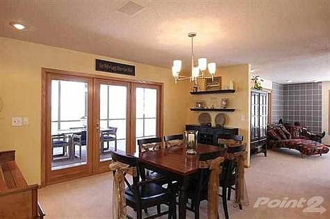 5th image of 3788 Oak Ln NE