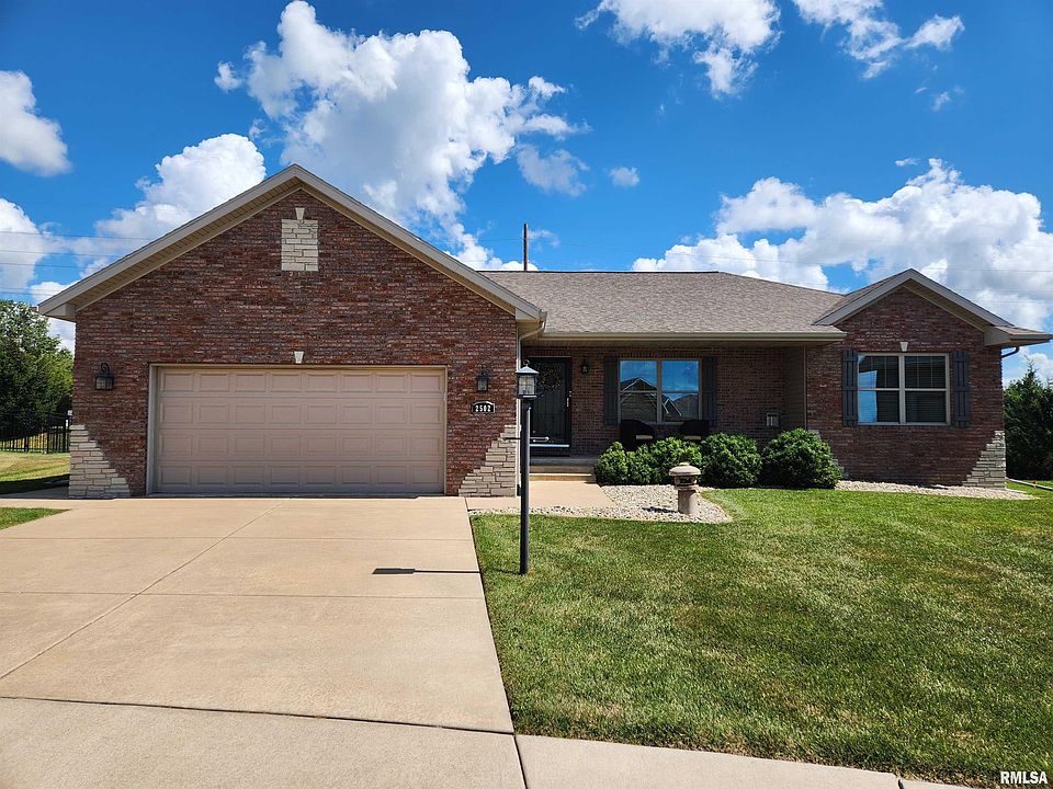 1st image of 2502 W Stonehenge Ct