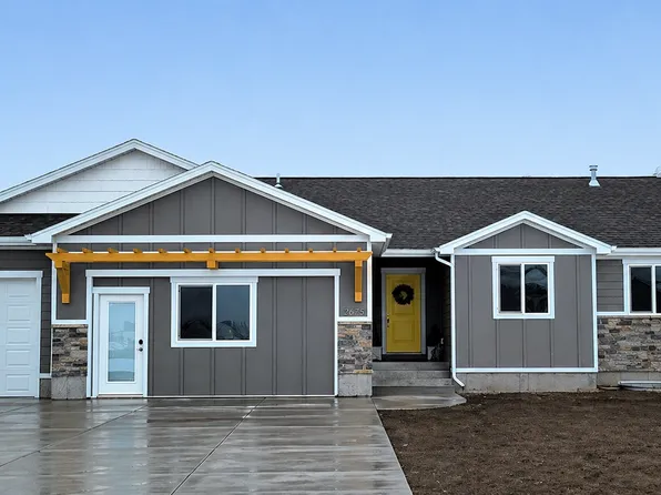 2675 Titan Dr, Rexburg, ID 83440