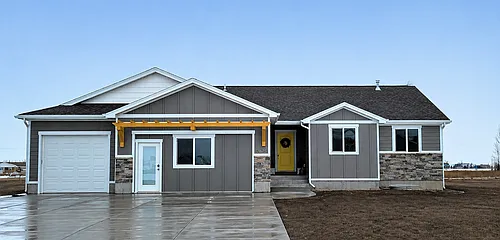 2675 Titan Dr Photo 1