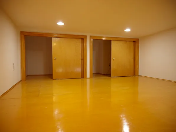 321 West 76th Street image 9 of 14