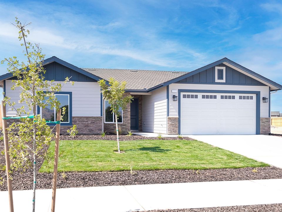 1st image of 1017 N Acacia Street
